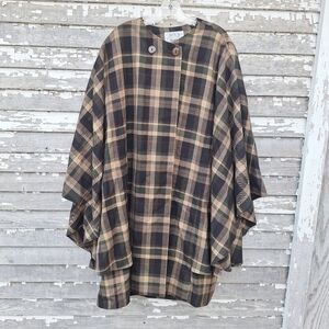 Avoca Collection Ireland Wool Plaid Cape Poncho with Button Closure Size 2